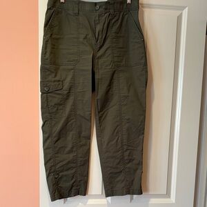 Cargo chinos with pockets by Chicos in olive green